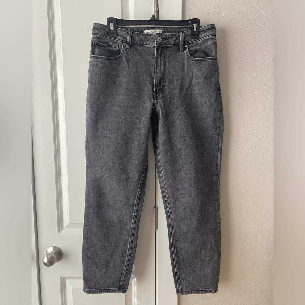 Women's A&F High Rise Mom Jean - Curve Love